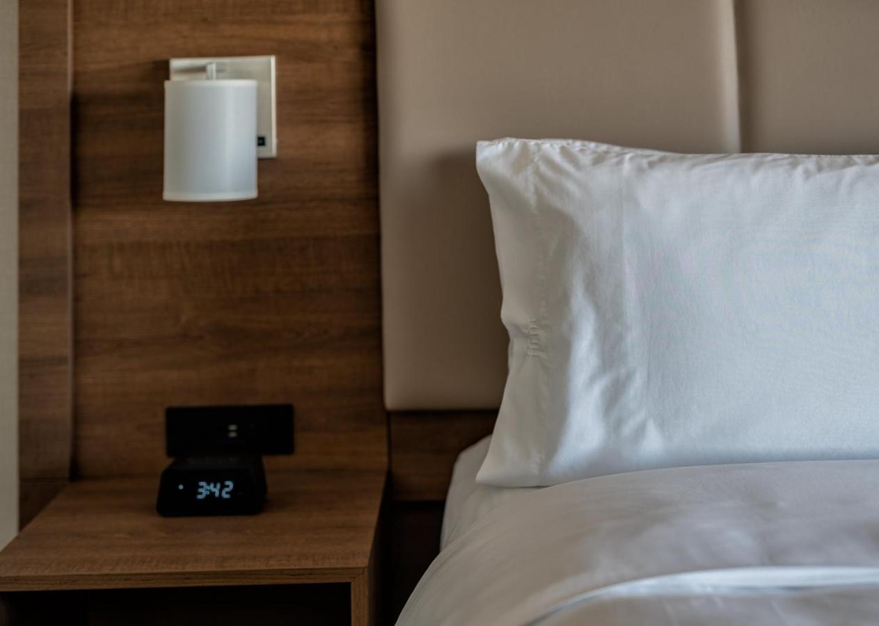 Holiday Inn Express & Suites - Brandon By Ihg Εξωτερικό φωτογραφία